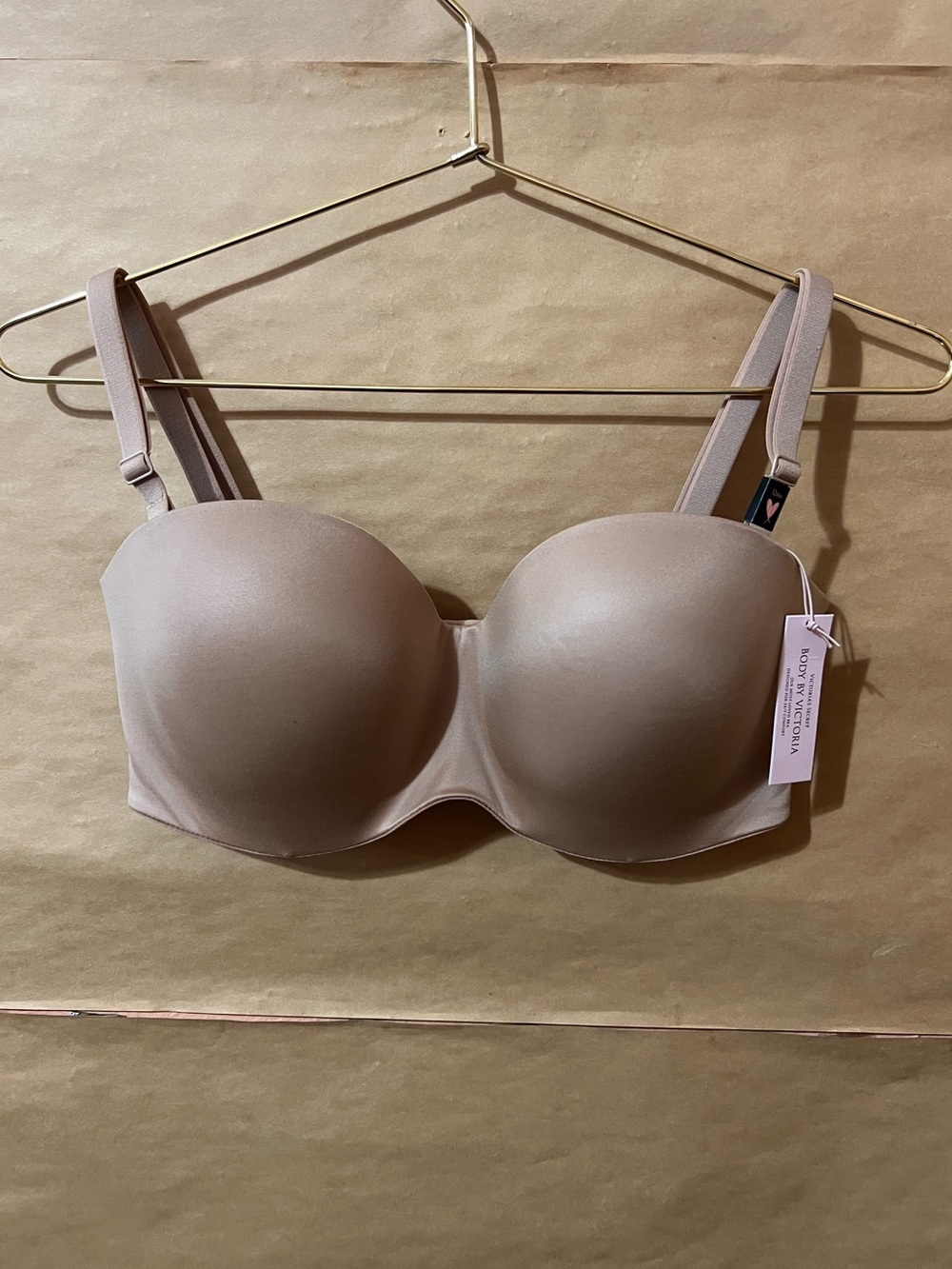 Victoria's Secret | NWT Body By Victoria Strapless Bra Convertible Size 32DDD